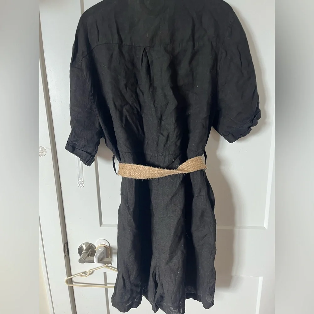 Linen romper with woven raffia belt - Picture 5 of 6